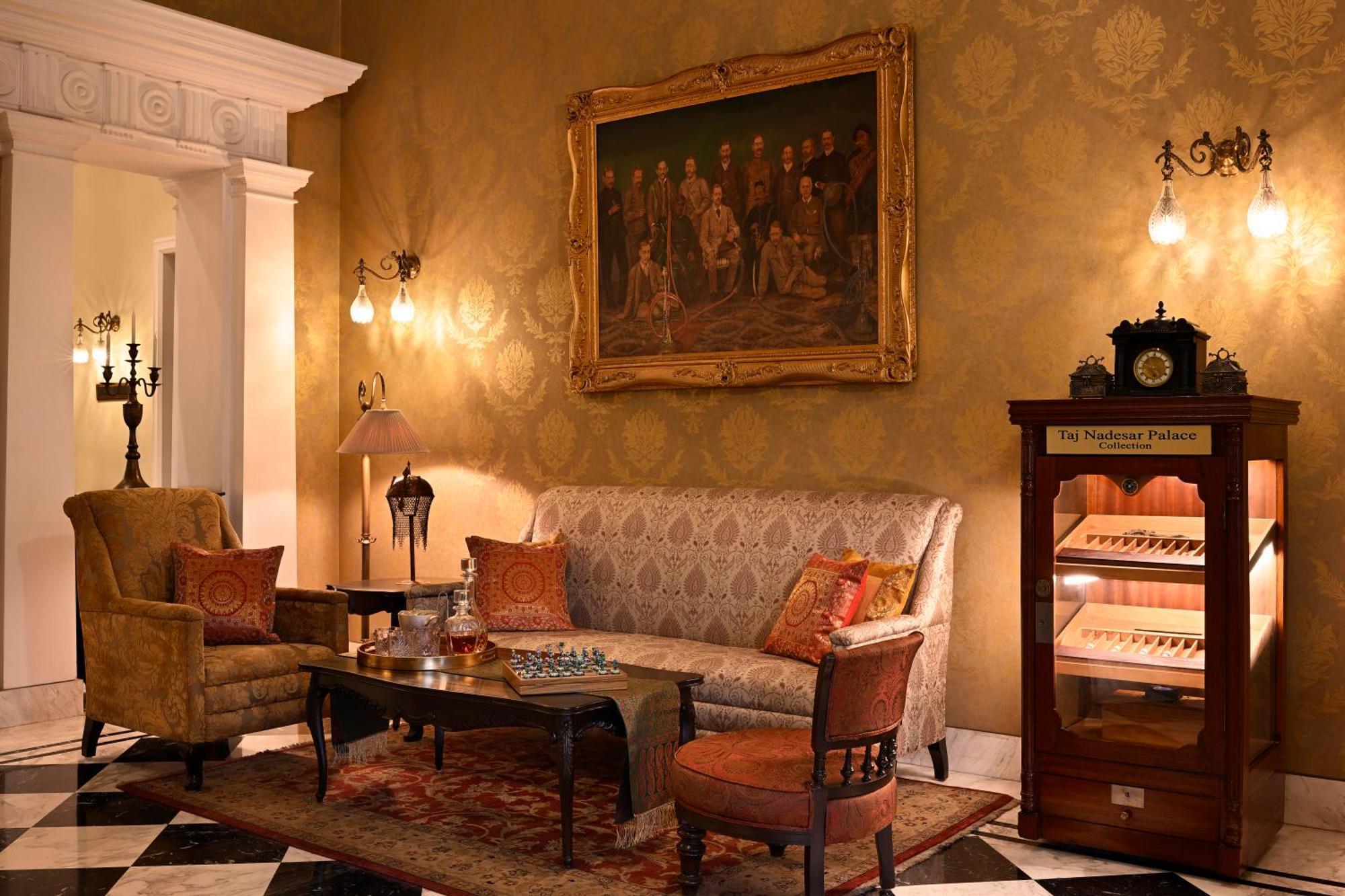 Taj Nadesar Palace Waranasi Zewnętrze zdjęcie